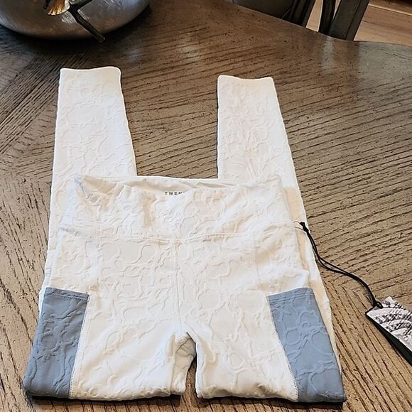 Twenty Montreal size S luxery leggings NWT - Picture 9 of 9